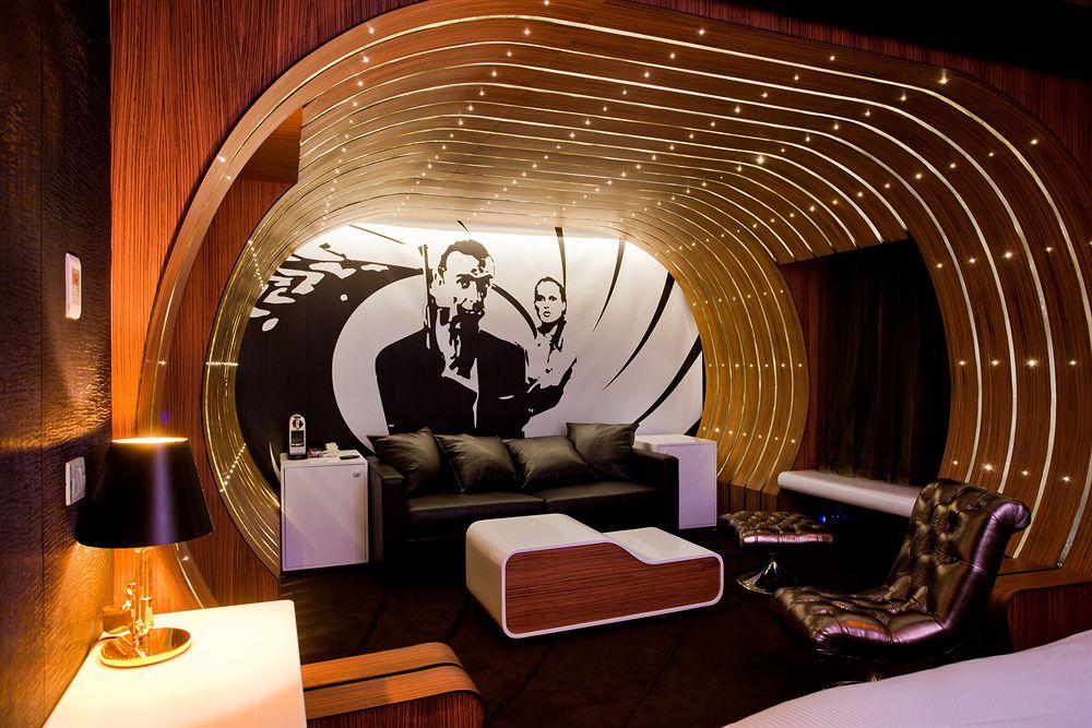 Seven Hotel Париж Екстериор снимка