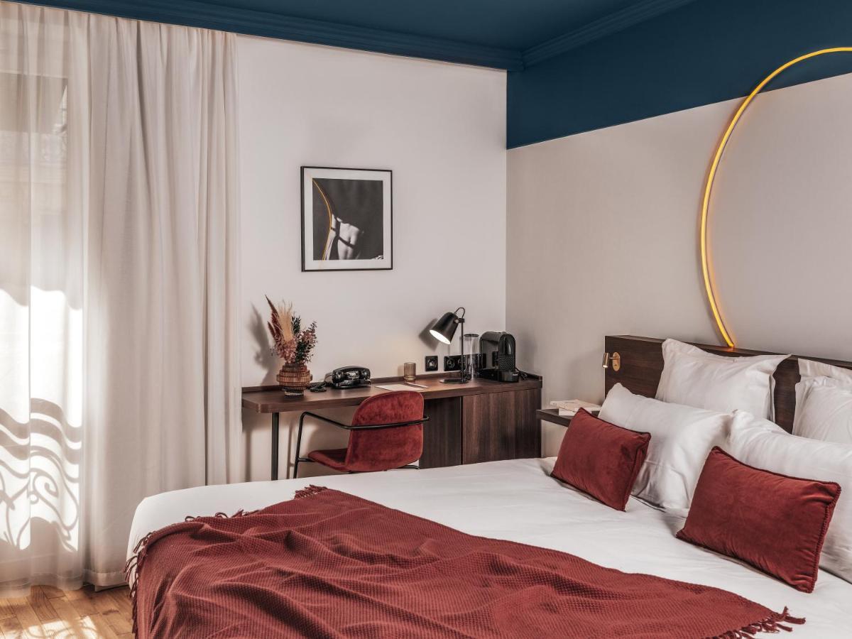 Seven Hotel Париж Екстериор снимка
